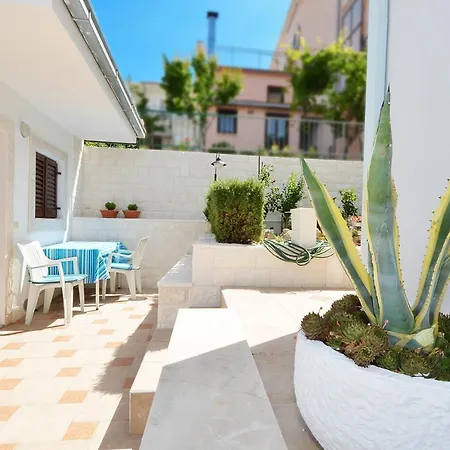 Appartement Daisy 2 Trogir