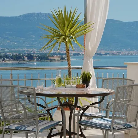 Appartement Daisy 2 Trogir
